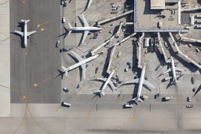 Consejos para navegar en aeropuertos concurridos como piloto de aviación general